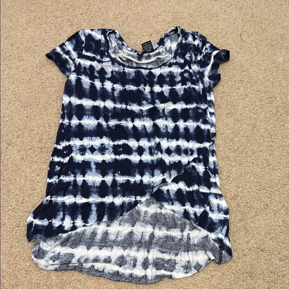 Women’s Tie-Dye Tee
